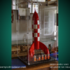 Vitrine pour LEGO® Ideas La fusée de Tintin® #21367 — Visuel complémentaire 3 Vitrine LEGO La fusée de Tintin® 21367